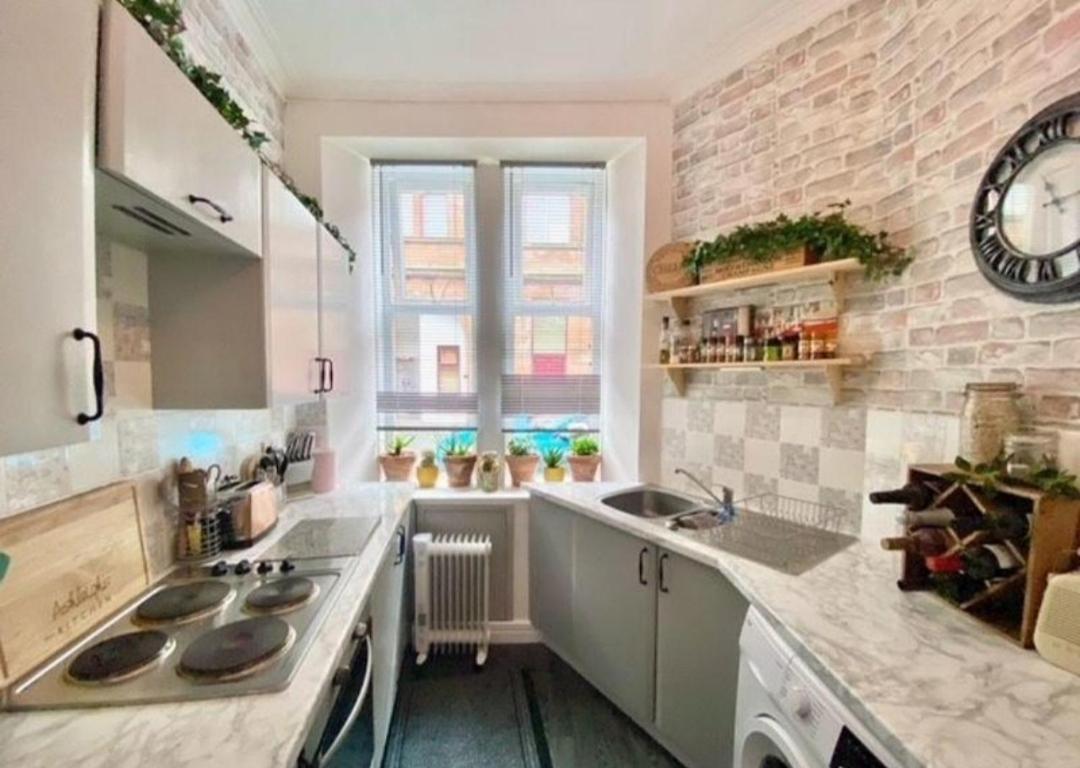 Entire, Main Door, Pet Friendly, Home Away From Home, East Ayrshire Newmilns エクステリア 写真